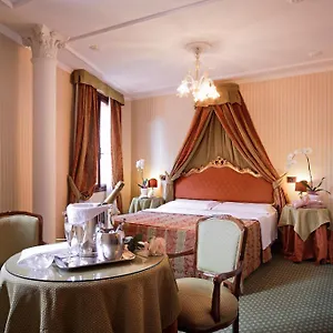Kette Otel Venedik